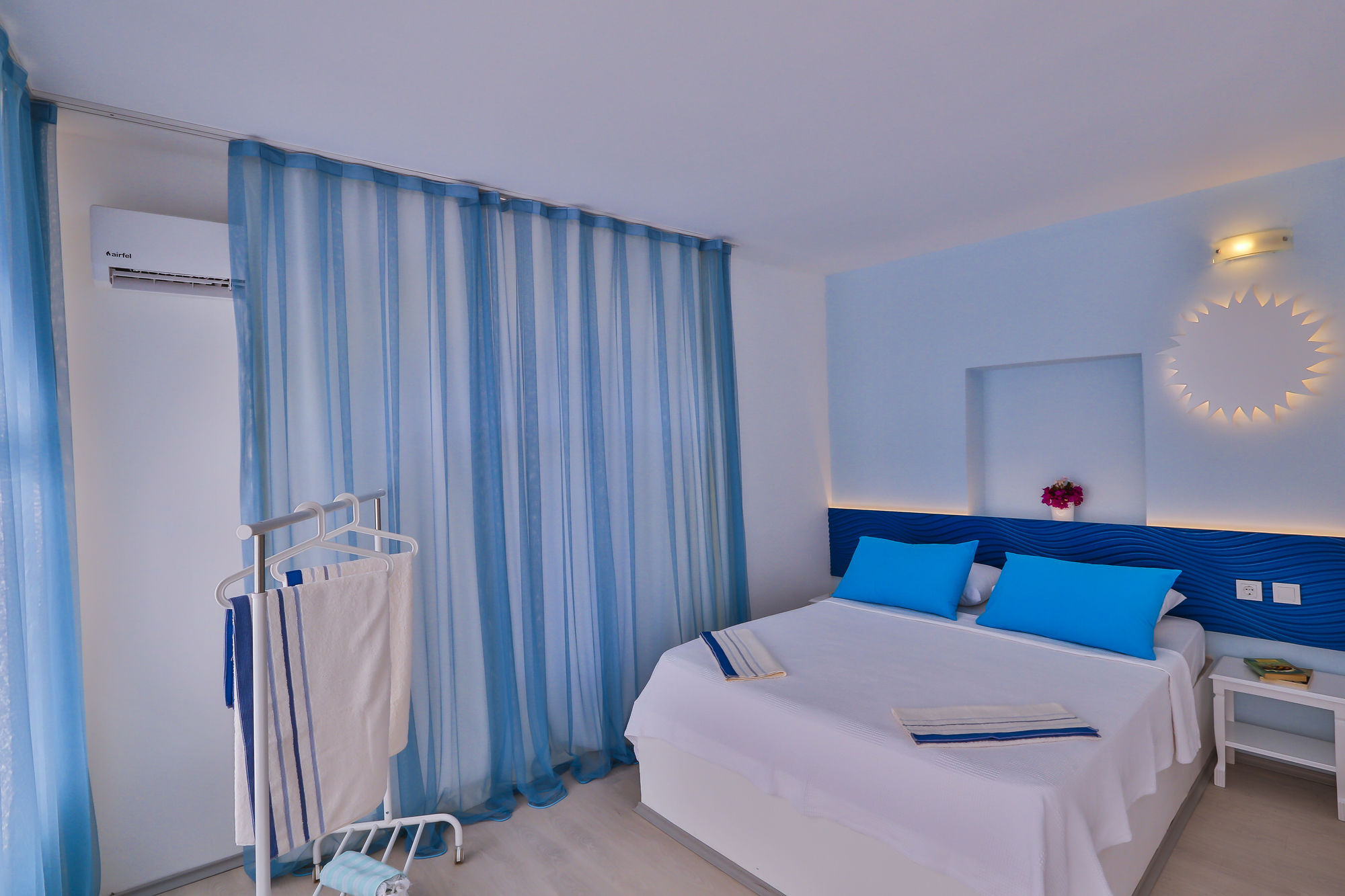 Pasalimani Hotel Çeşme Exterior foto
